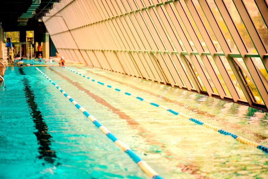海安成人混凝土钢结构游泳池项目